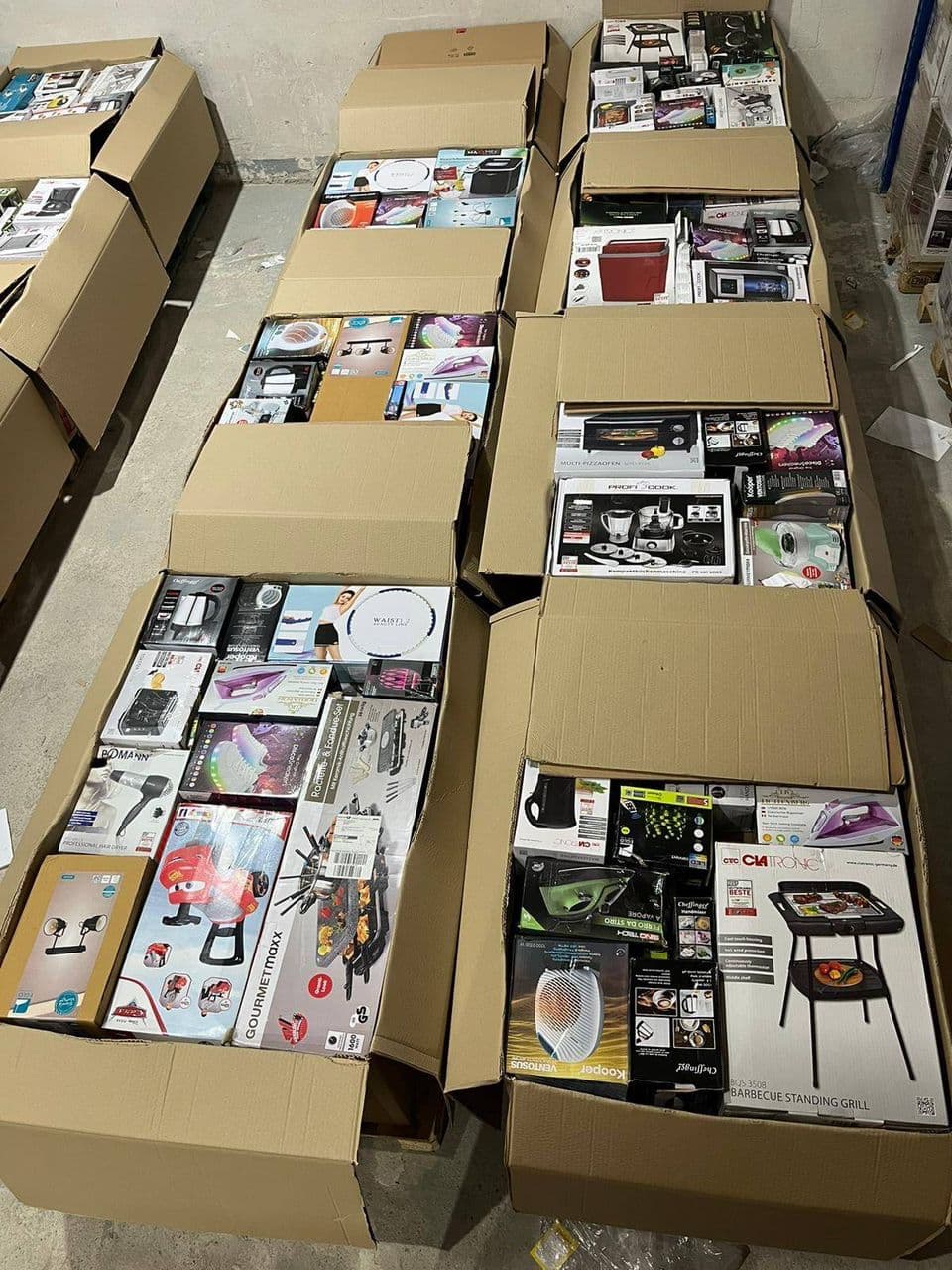 Mixed home appliances pallet — primary view
