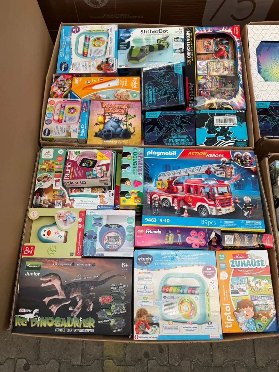 Mixed kids toys and electronics pallet