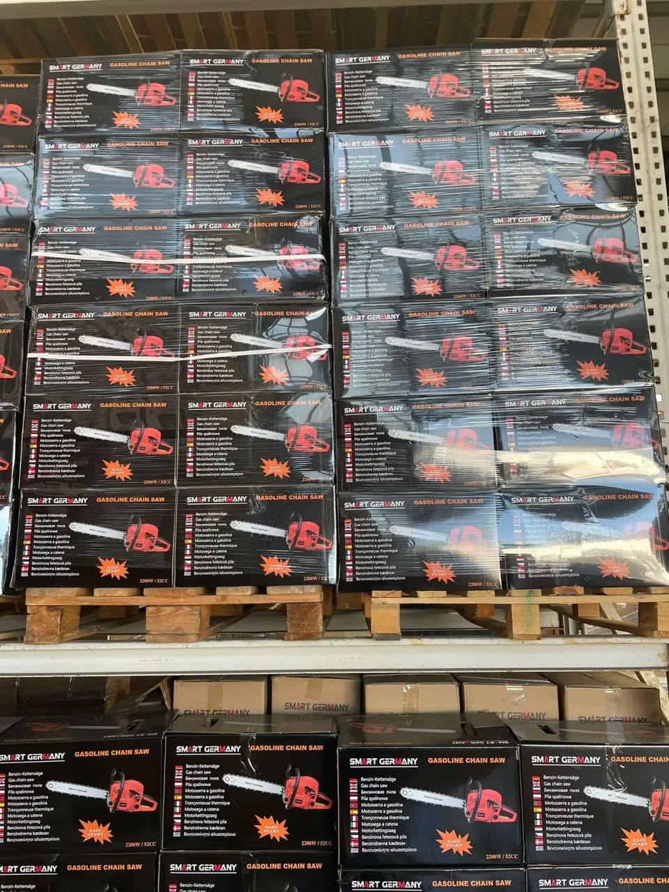 Gasoline chainsaw pallet ready for export